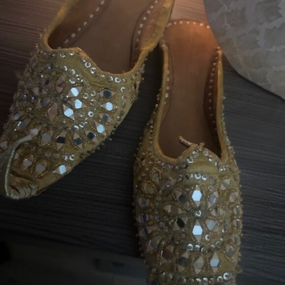 Khussa or Aladdin-style slippers- from Dubai - unused - Picture 2 of 10